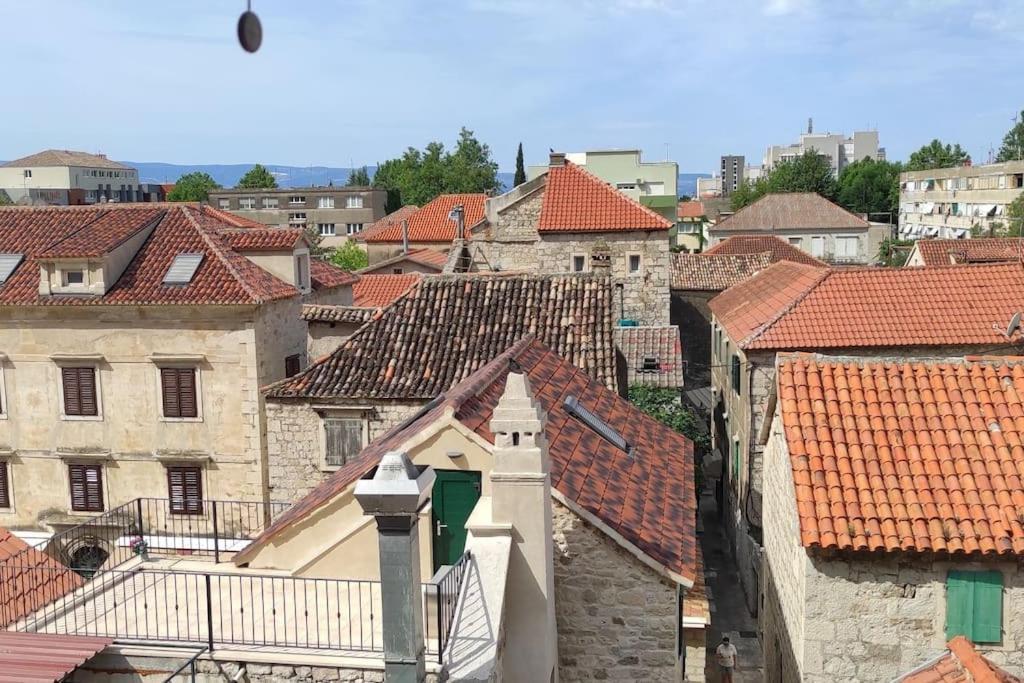Luxury City Centre Apartment With Stunning View Omiš Exterior foto